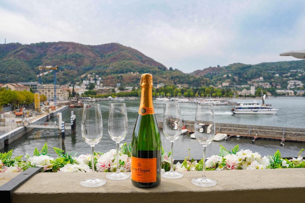 Appartamento Esclusivo Fronte Lago, In Centro A Como Con Garage Exteriér fotografie
